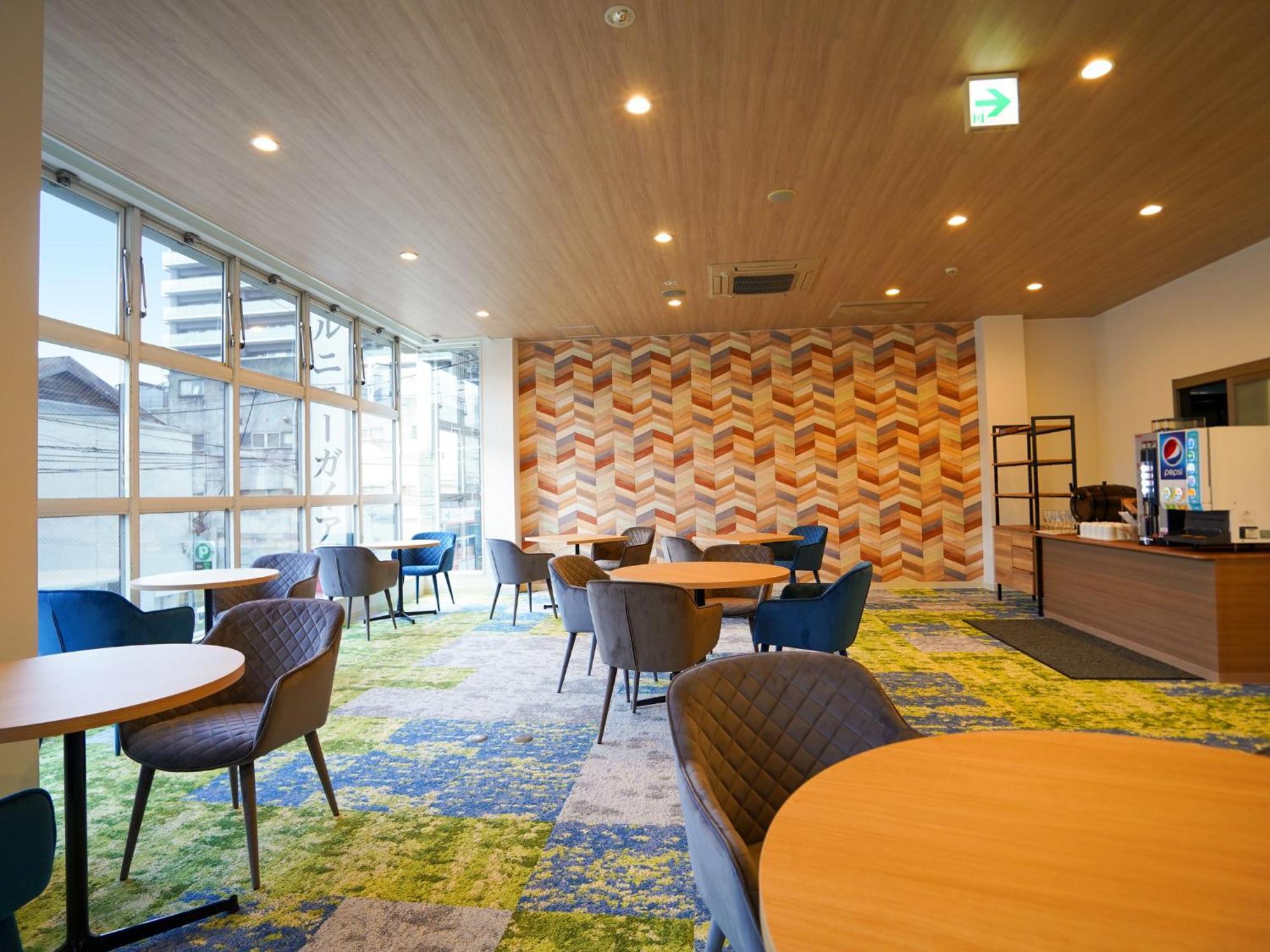 Hotel New Gaea Iizuka Exteriör bild